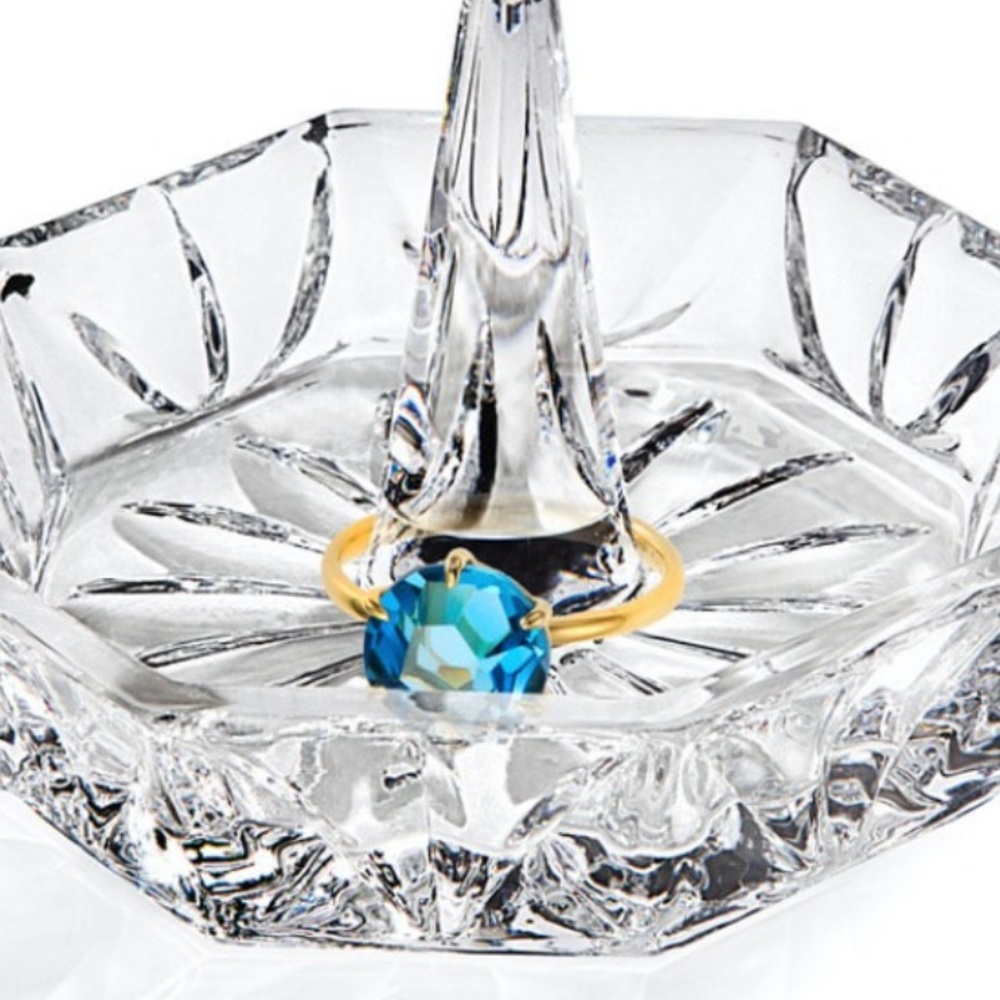 Crystal Ring Holder Brilliant Hand-Cut Pattern Octagon Studio Crystal Faceted - Picture 3 of 7